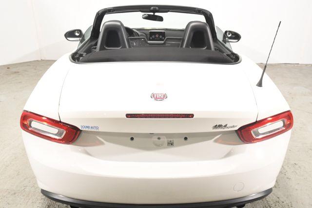 2018 Fiat 124 Spider conv photo