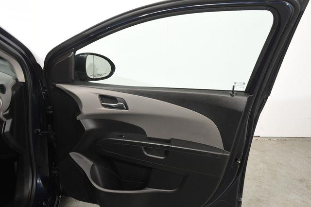 2016 Chevrolet Sonic LT photo