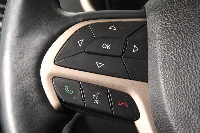 2017 Jeep Cherokee Limited w/ Nav/ Pano/ Safety T photo
