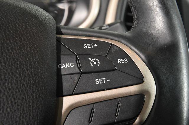 2017 Jeep Cherokee Limited w/ Nav/ Pano/ Safety T photo