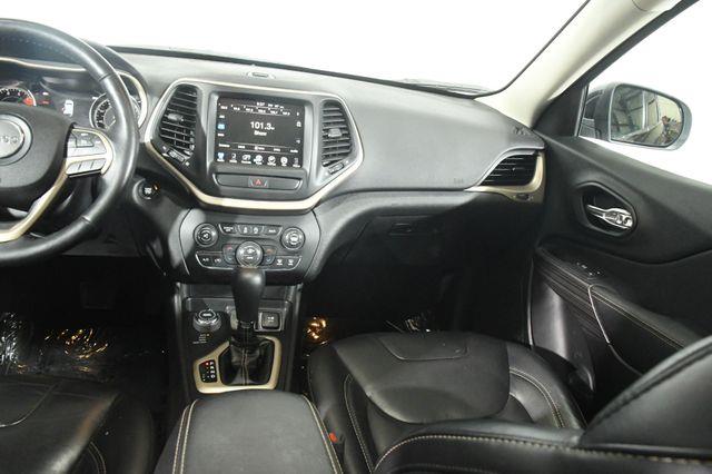 2017 Jeep Cherokee Limited w/ Nav/ Pano/ Safety T photo