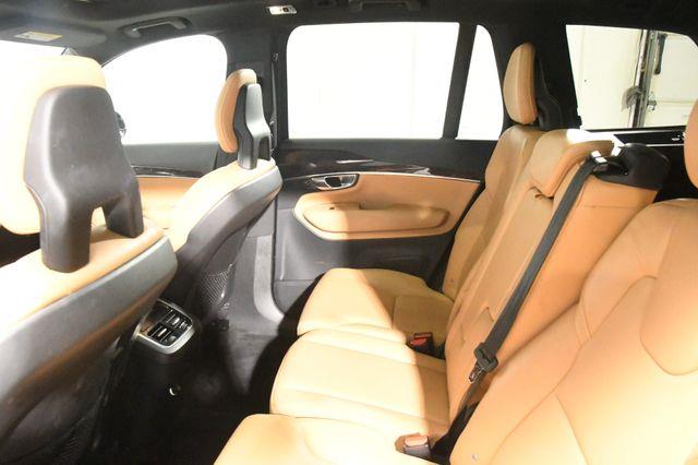 2017 Volvo XC90 Momentum photo