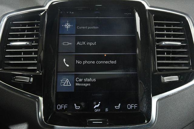 2017 Volvo XC90 Momentum photo
