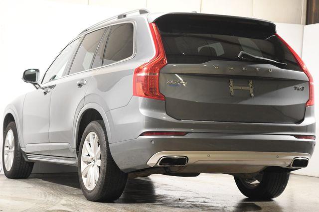 2017 Volvo XC90 Momentum photo