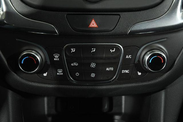 2018 Chevrolet Equinox LT w/ Nav/ Heated Seats/ Safet photo
