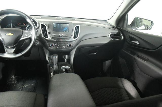 2018 Chevrolet Equinox LT w/ Nav/ Heated Seats/ Safet photo