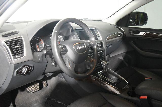 2014 Audi Q5 2.0T quattro Premium photo