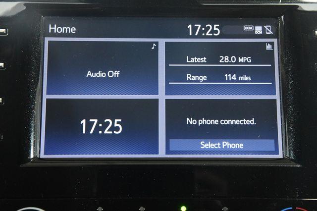 2019 Toyota Camry LE photo