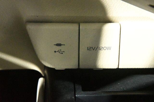 2019 Toyota Camry LE photo