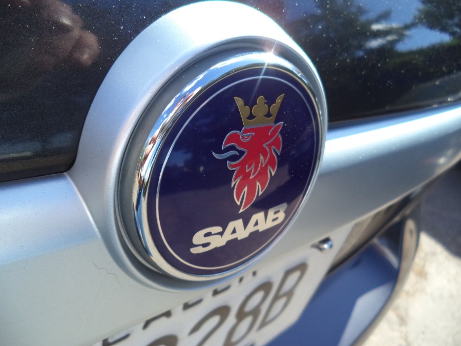 2010 Saab 9-3 Sport photo
