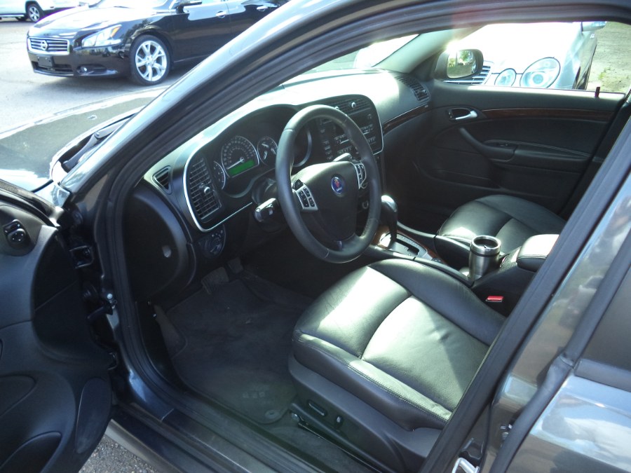2010 Saab 9-3 Sport photo