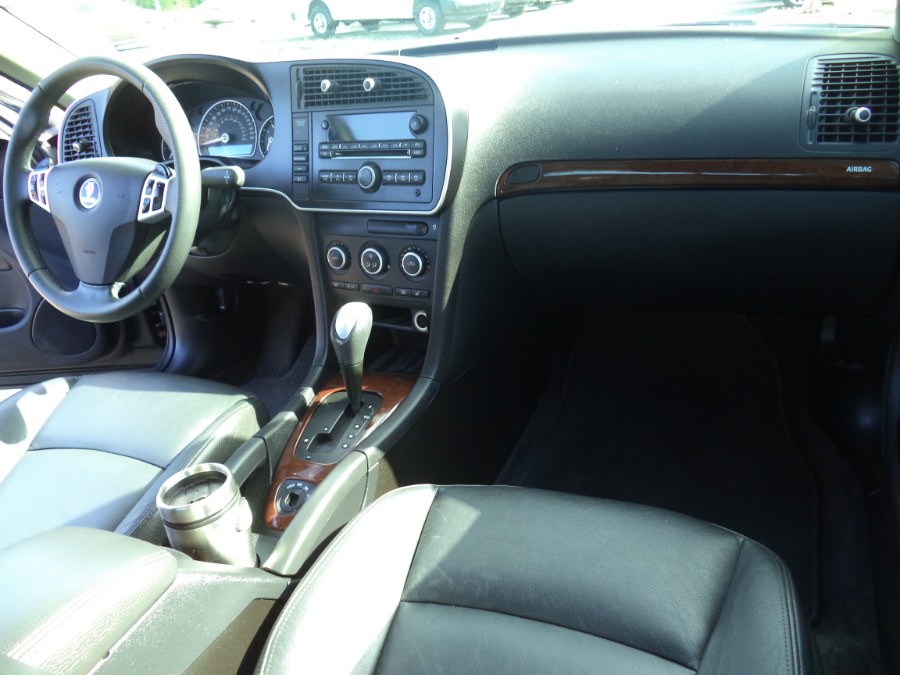 2010 Saab 9-3 Sport photo