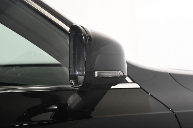 2017 Volvo XC90 Momentum photo