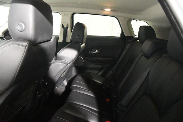 2016 Land Rover Range Rover Evoque SE Premium photo