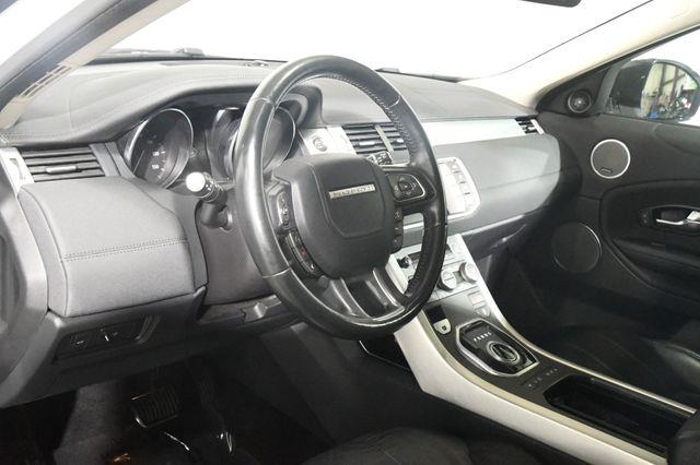2016 Land Rover Range Rover Evoque SE Premium photo