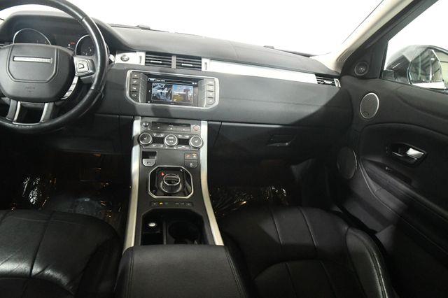 2016 Land Rover Range Rover Evoque SE Premium photo
