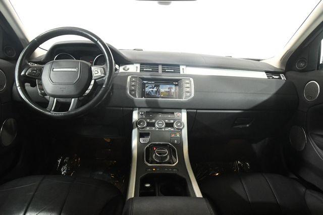 2016 Land Rover Range Rover Evoque SE Premium photo