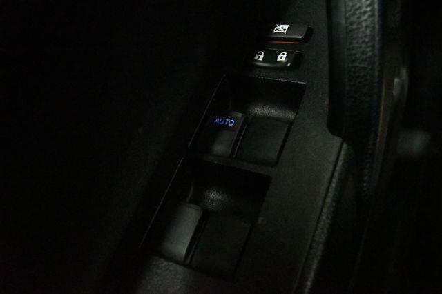 2017 Toyota Corolla SE photo