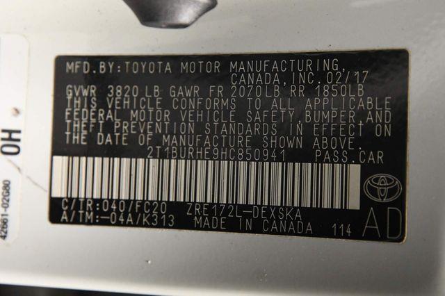 2017 Toyota Corolla SE photo