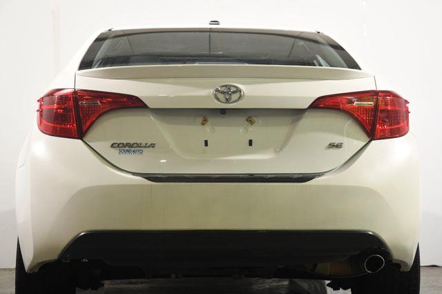 2017 Toyota Corolla SE photo