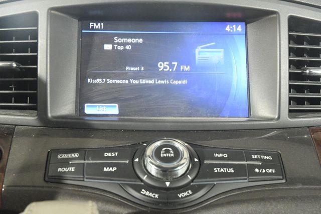2016 Nissan Quest Platinum w/DvD/ Safety Tech/ N photo