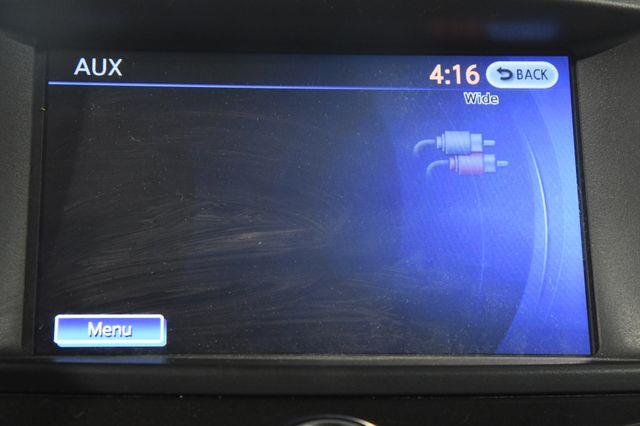 2016 Nissan Quest Platinum w/DvD/ Safety Tech/ N photo