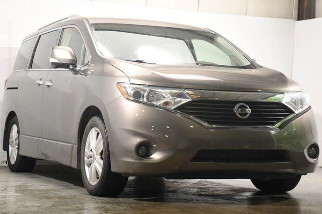 2016 Nissan Quest Platinum w/DvD/ Safety Tech/ N photo