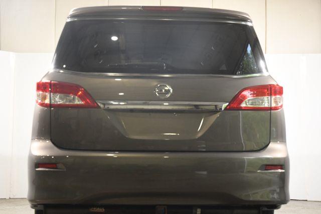 2016 Nissan Quest Platinum w/DvD/ Safety Tech/ N photo