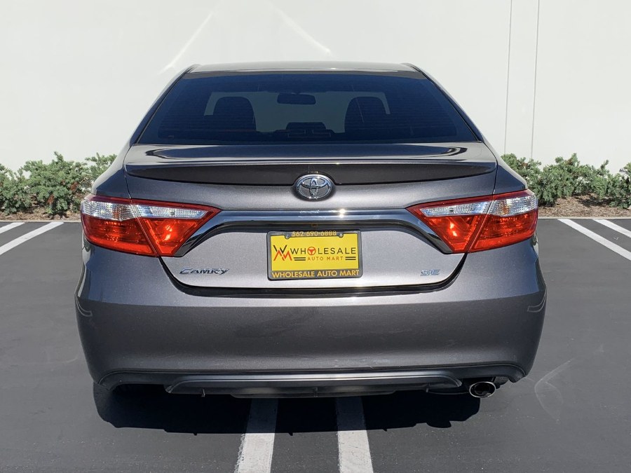 2016 Toyota Camry 4dr Sdn I4 Auto SE (Natl) photo