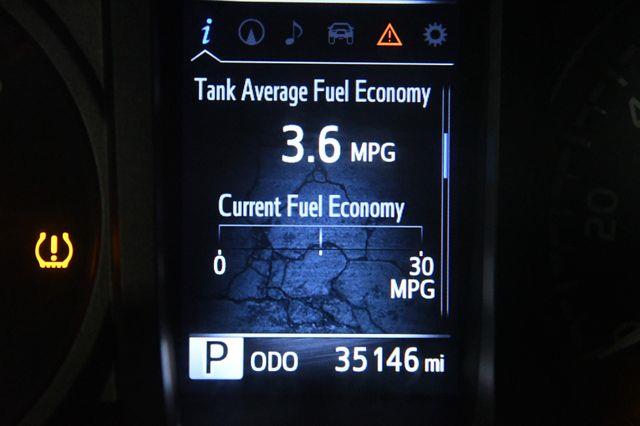 2018 Toyota Tacoma TRD Sport w/ Blind Spot/ Nav/  photo