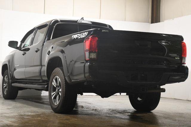 2018 Toyota Tacoma TRD Sport w/ Blind Spot/ Nav/  photo