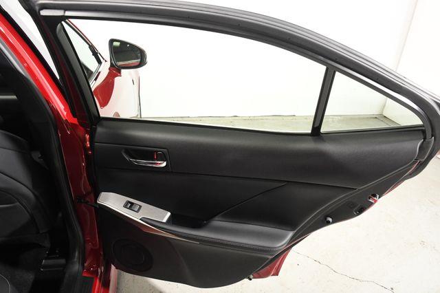 2015 Lexus IS 250 photo