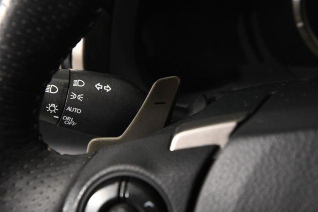 2015 Lexus IS 250 photo