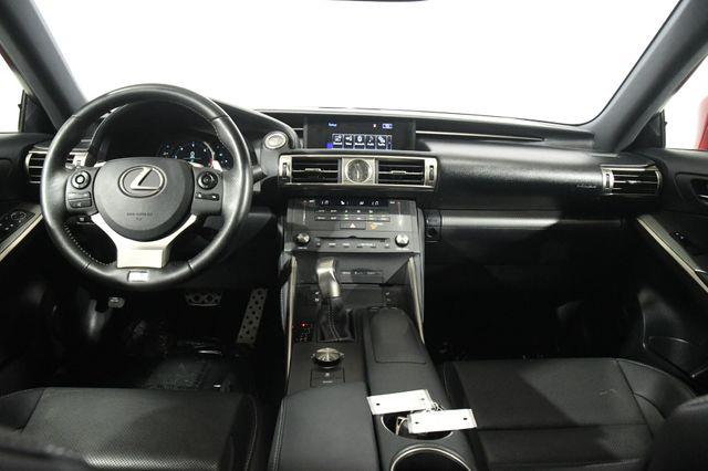 2015 Lexus IS 250 photo