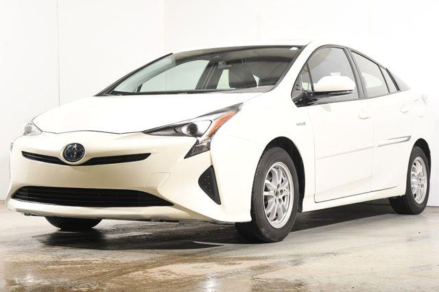 2016 Toyota Prius Four Touring w/ Leather / Nav/ photo