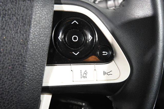 2016 Toyota Prius Four Touring w/ Leather / Nav/ photo