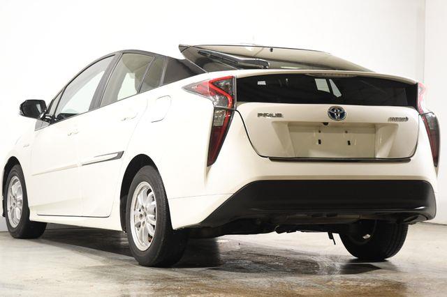 2016 Toyota Prius Four Touring w/ Leather / Nav/ photo