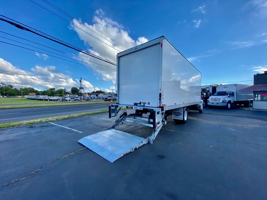 2020 International MV 607 26 BOX TRUCK photo