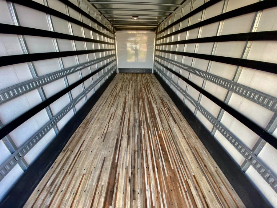 2020 International MV 607 26 BOX TRUCK photo