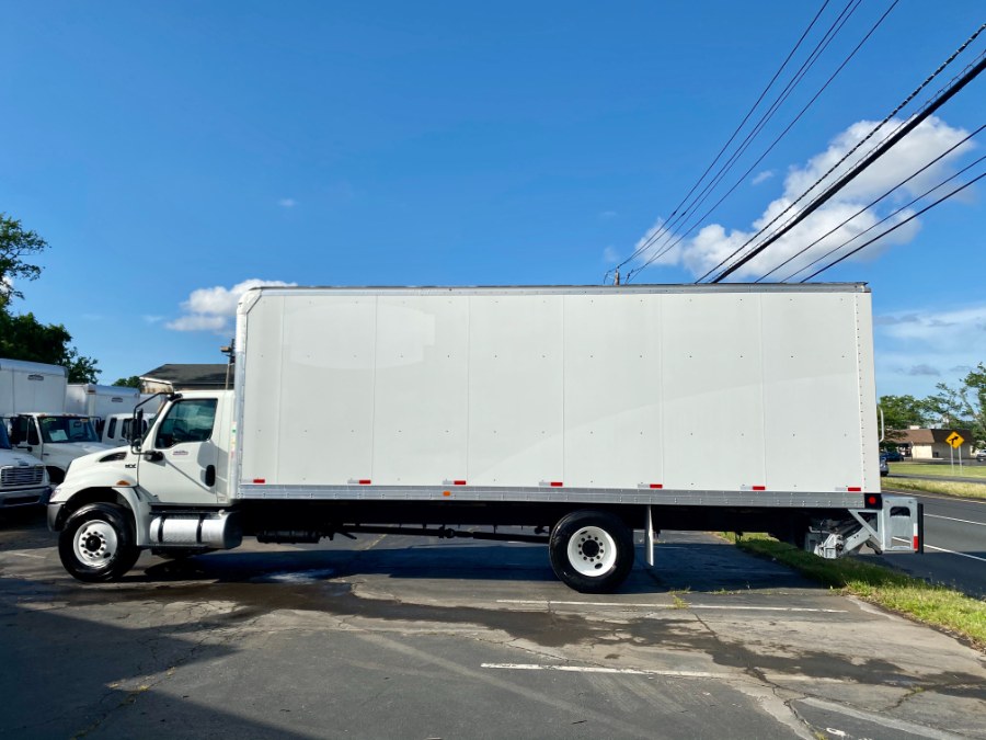 2020 International MV 607 26 BOX TRUCK photo
