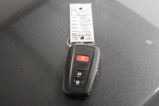 2019 Toyota RAV4 XLE photo