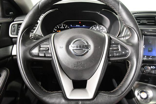 2017 Nissan Maxima SL photo