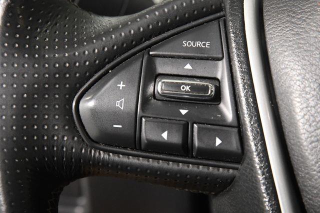 2017 Nissan Maxima SL photo