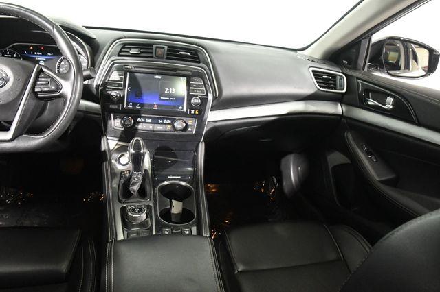 2017 Nissan Maxima SL photo