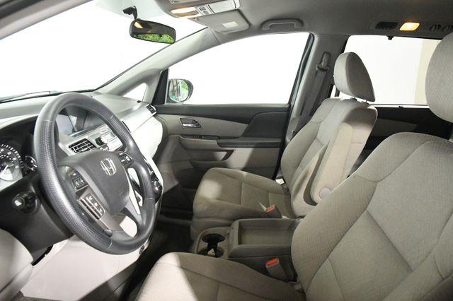 2017 Honda Odyssey EX photo
