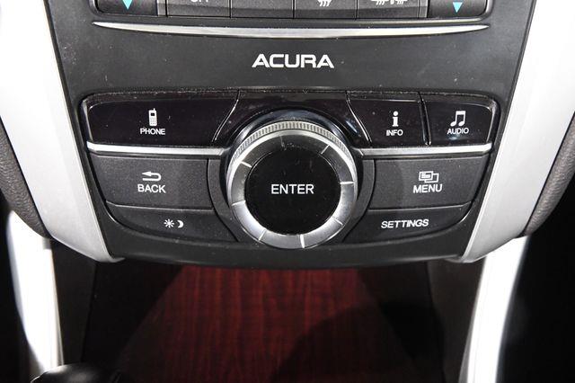 2017 Acura TLX Sedan photo