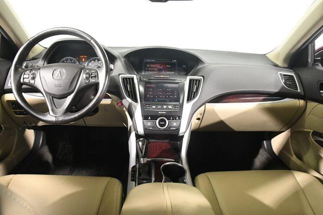 2017 Acura TLX Sedan photo