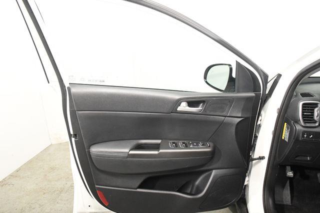 2017 Kia Sportage EX w/ Tech photo