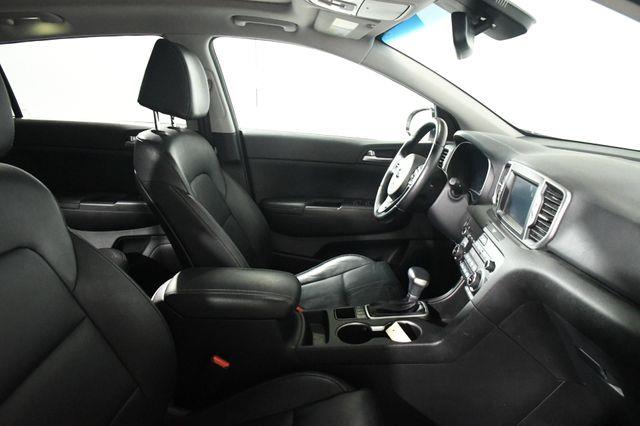 2017 Kia Sportage EX w/ Tech photo