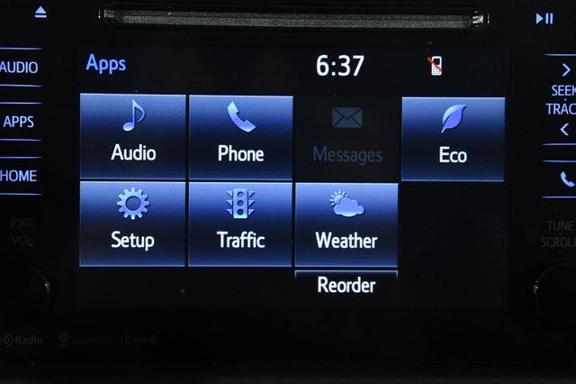 2017 Toyota Sienna LE Auto Access Seat photo
